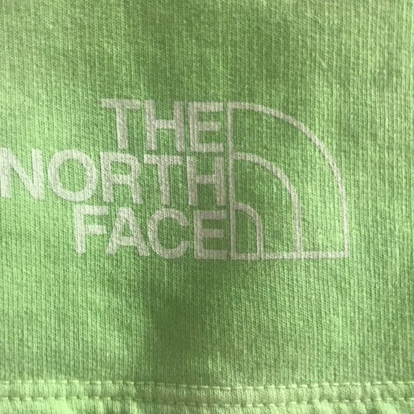 The North Face Athletic/Athleisure Shorts, NWT! - Picture 4 of 10